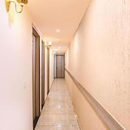 Hotel Welcome Residency Zirakpur Eksteriør billede